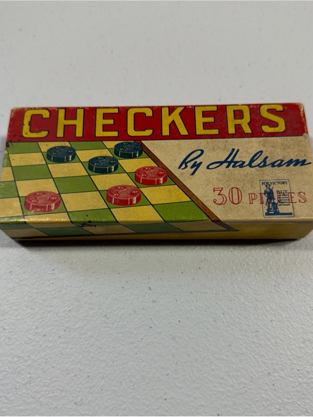 VTG CROWN Checkers 30 Pieces By Halsam Box White & Black Crowns